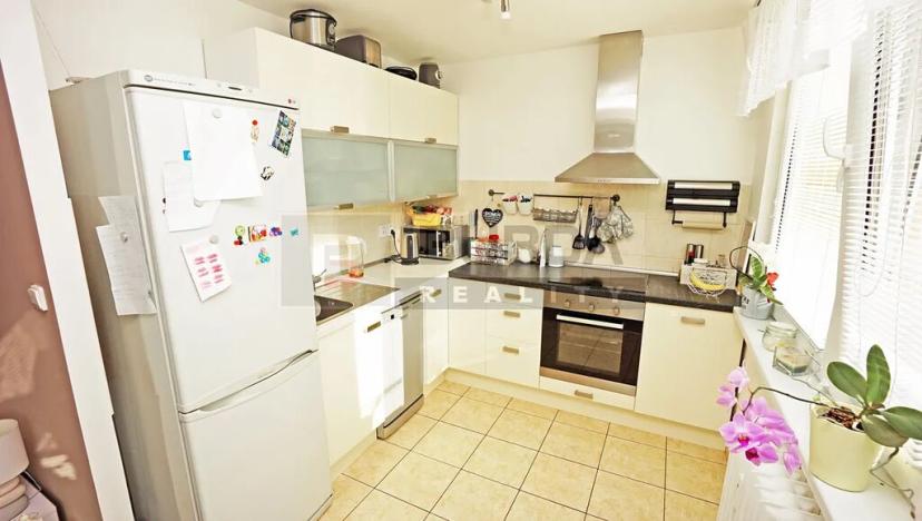 Pronájem bytu 2+kk, Neratovice, 51 m2
