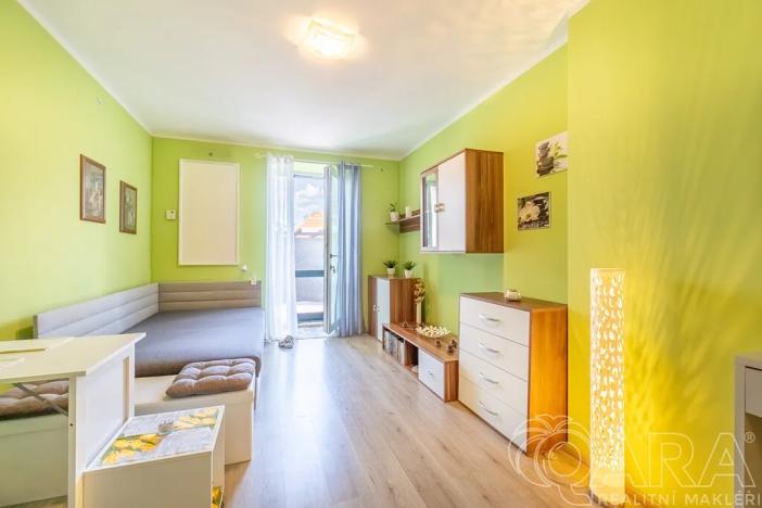 Prodej bytu 1+kk, Praha - Točná, náměstí Antonína Pecáka, 29 m2