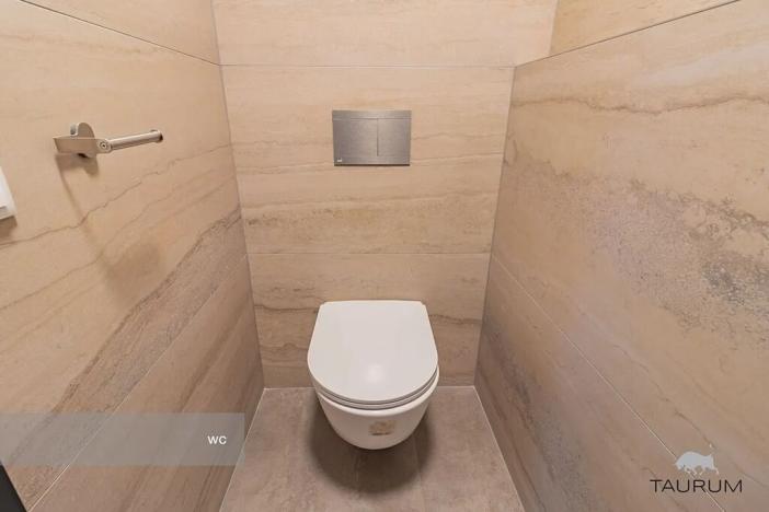 Prodej obchodního prostoru, Praha - Košíře, Lerausova, 92 m2