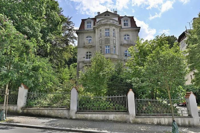 Prodej bytu 3+1, Karlovy Vary, Krále Jiřího, 105 m2