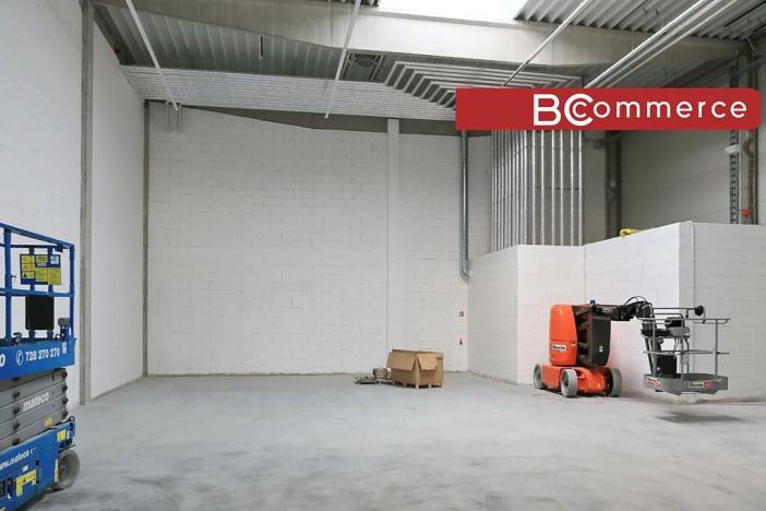 Pronájem skladu, Brno, 467 m2