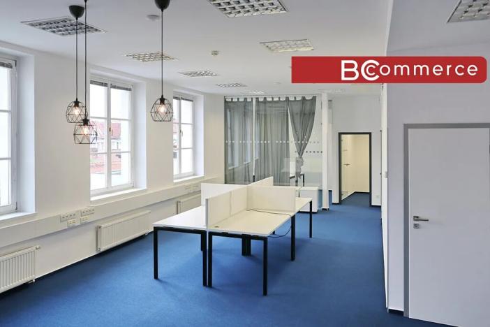 Pronájem kanceláře, Brno, Starobrněnská, 149 m2