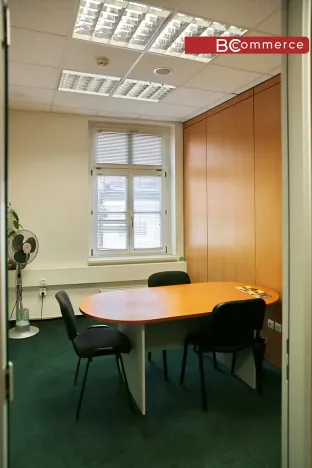 Pronájem kanceláře, Brno, 227 m2