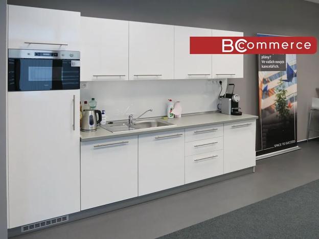 Pronájem kanceláře, Brno, 412 m2