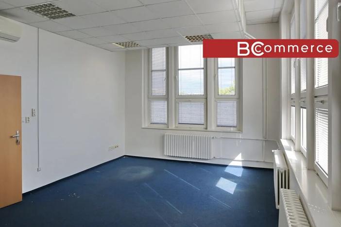 Pronájem kanceláře, Brno, 146 m2