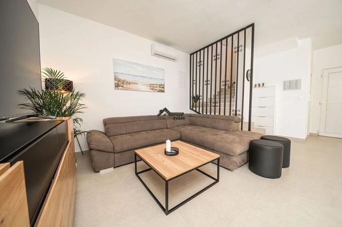 Prodej ubytování, Jakišnica, Chorvatsko, 160 m2