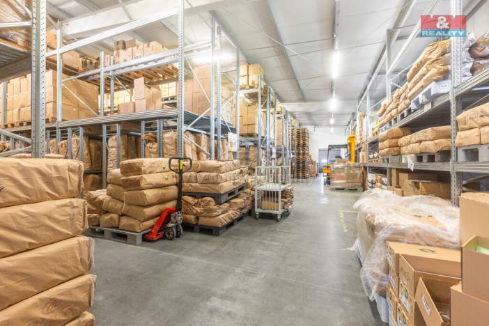 Prodej výrobních prostor, Tečovice, 2469 m2