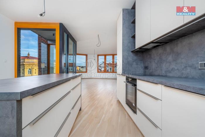 Pronájem bytu 3+kk, Praha - Smíchov, Nádražní, 101 m2
