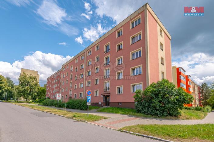 Prodej bytu 2+1, Karviná - Mizerov, tř. Těreškovové, 55 m2