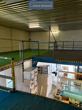 Pronájem skladu, Mělník, 1300 m2