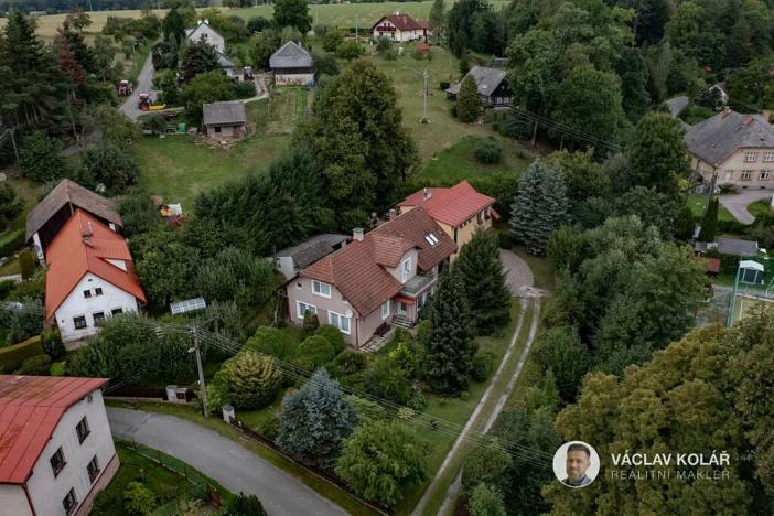 Prodej rodinného domu, Studnice, 281 m2