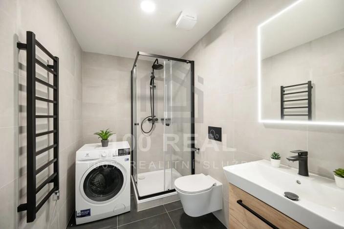 Pronájem bytu 1+kk, Hradec Králové, Průmyslová, 35 m2
