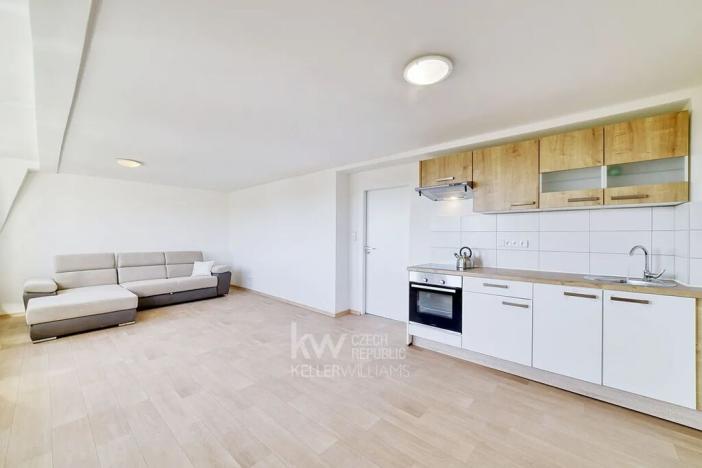 Pronájem bytu 2+kk, Aš, Chebská, 53 m2