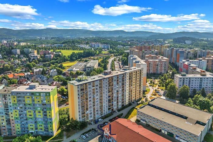 Prodej bytu 3+1, Liberec, Dobiášova, 75 m2