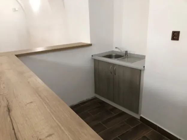 Pronájem obchodního prostoru, Jihlava, Škrétova, 80 m2