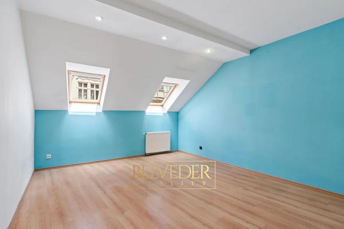 Prodej atypického bytu, Teplice, Krupská, 180 m2