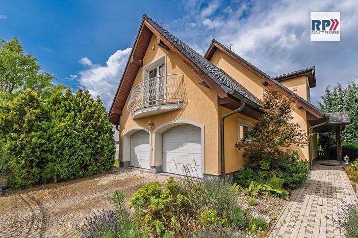 Prodej rodinného domu, Šestajovice, Potoční, 320 m2