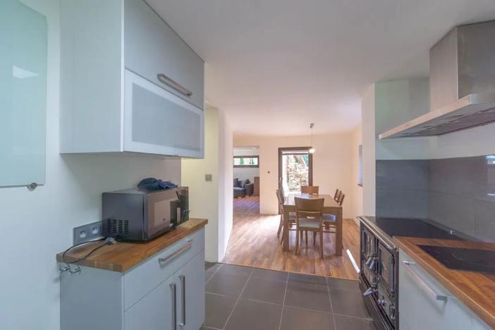 Prodej rodinného domu, Kamenice, Hadovitá, 190 m2