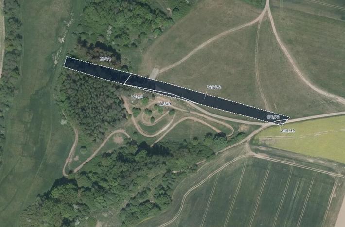 Prodej pole, Lázně Bělohrad, 4173 m2