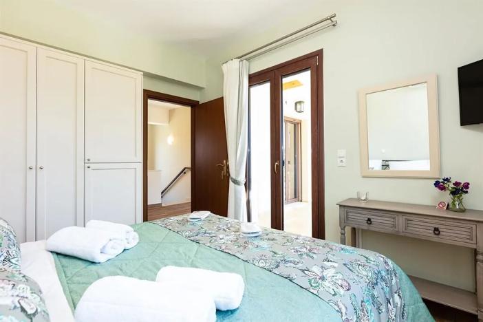 Prodej vily, Roustika, Řecko, 180 m2