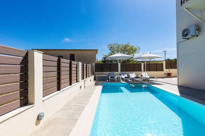 Prodej vily, Roustika, Řecko, 180 m2