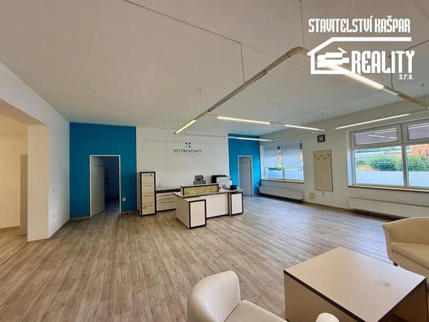 Pronájem obchodního prostoru, Chrudim, Obce Ležáků, 146 m2