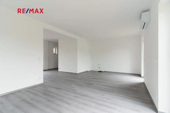 Prodej bytu 3+kk, Skorkov, 103 m2