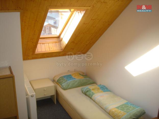 Prodej obchodního prostoru, Babice, Sportovní, 650 m2