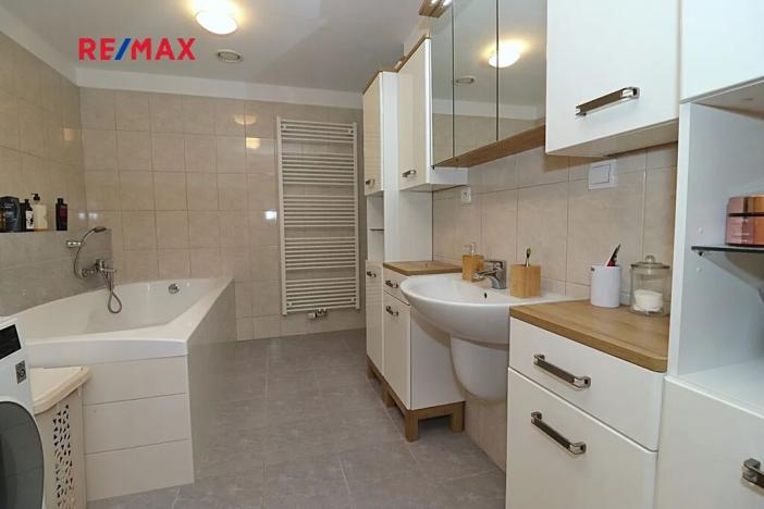 Prodej rodinného domu, Pardubice, Javorová, 149 m2