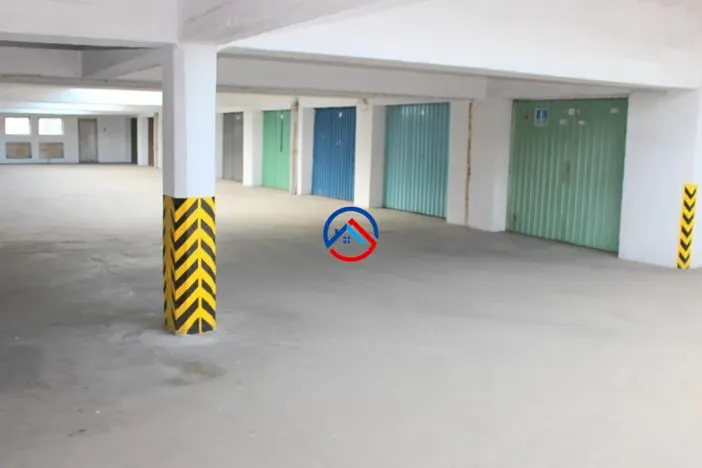 Pronájem garáže, Olomouc, U kovárny, 17 m2