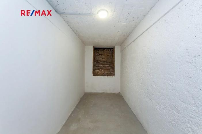 Prodej bytu 4+1, Praha - Holešovice, U smaltovny, 175 m2