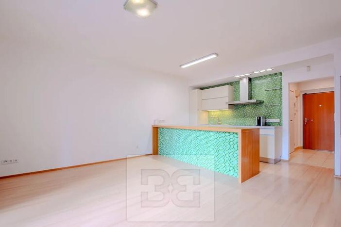 Pronájem bytu 2+kk, Praha - Záběhlice, Kamelova, 52 m2