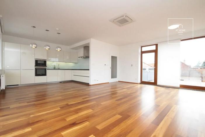 Pronájem bytu 3+kk, Praha - Břevnov, Tomanova, 111 m2