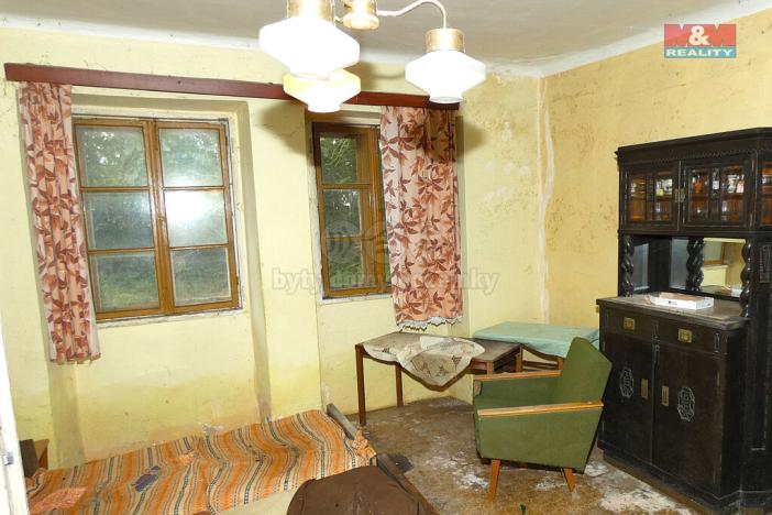 Prodej rodinného domu, Velim, náměstí Obránců míru, 132 m2