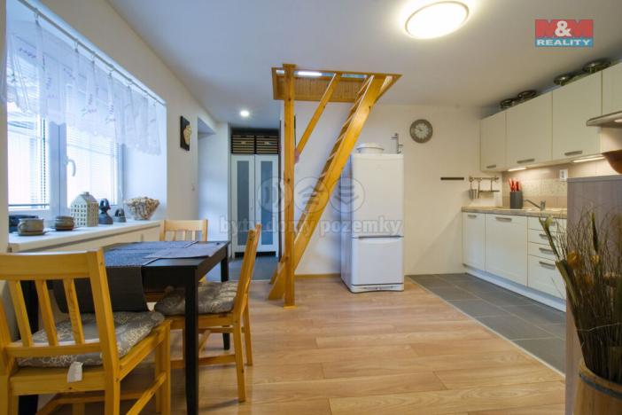 Prodej rodinného domu, Bžany - Lhenice, 216 m2