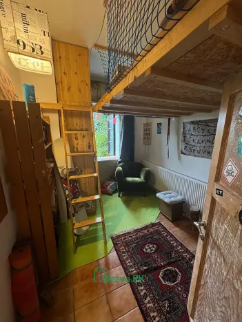 Prodej rodinného domu, Praha - Malá Chuchle, V lázních, 177 m2