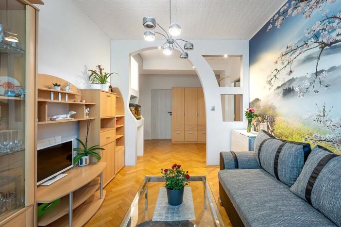 Prodej bytu 3+1, Rajhrad, Husova, 68 m2