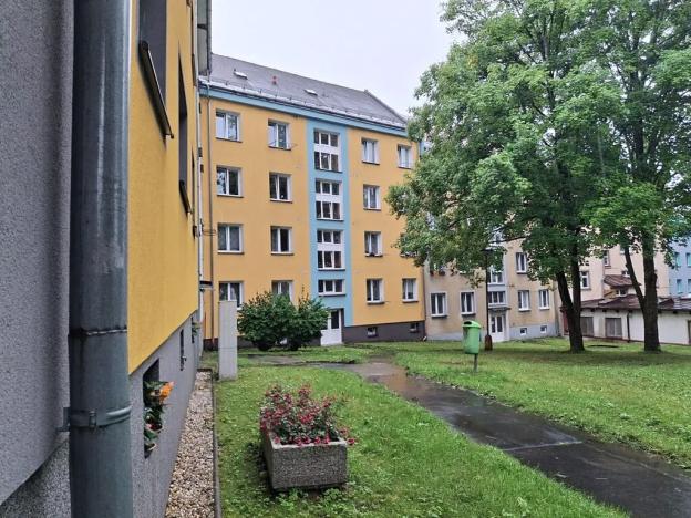 Prodej bytu 4+1, Aš, Hlavní, 71 m2