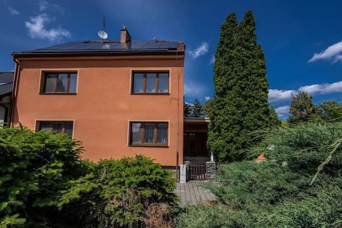 Prodej rodinného domu, Hajany, 158 m2