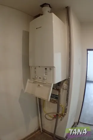 Pronájem obchodního prostoru, Mnichovo Hradiště, Studentská, 77 m2