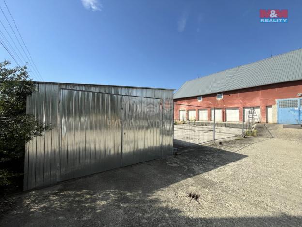 Pronájem komerčního pozemku, Tlumačov, 2559 m2