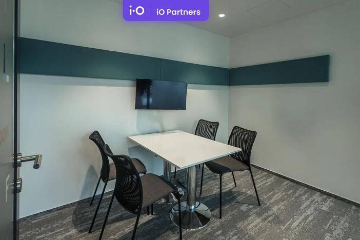 Pronájem kanceláře, Praha - Nusle, Lomnického, 537 m2