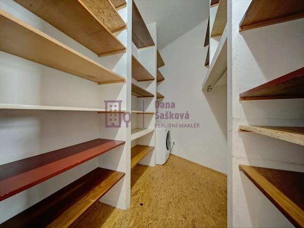 Prodej bytu 4+1, Jindřichův Hradec, Stará cesta, 132 m2