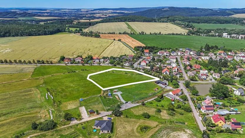 Prodej pozemku pro bydlení, Mirošov, Uxova, 8021 m2