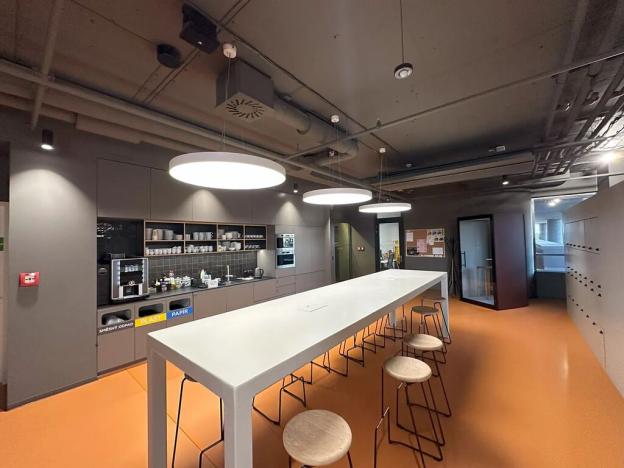 Pronájem kanceláře, Ostrava, 28. října, 250 m2