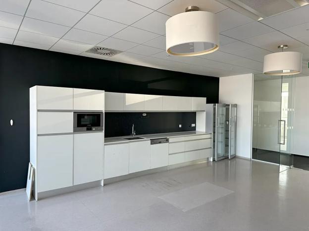 Pronájem kanceláře, Ostrava, 28. října, 250 m2