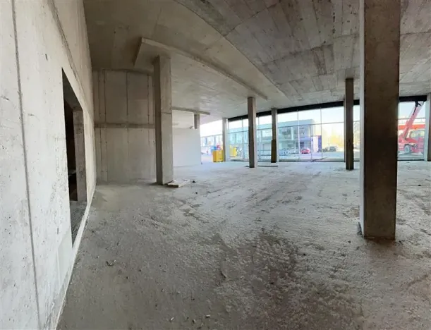 Pronájem obchodního prostoru, Brno, Škrobárenská, 222 m2