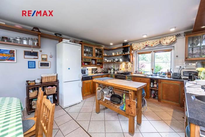 Prodej rodinného domu, Hlásná Třebaň, K Černé Skále, 247 m2