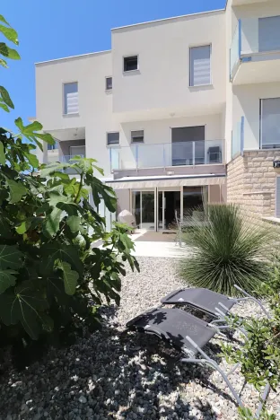 Prodej bytu 3+kk, Tribunj, Chorvatsko, 108 m2