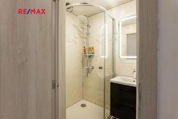 Prodej bytu 1+kk, Praha - Staré Město, Hradební, 42 m2